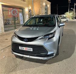 تويوتا سيينا